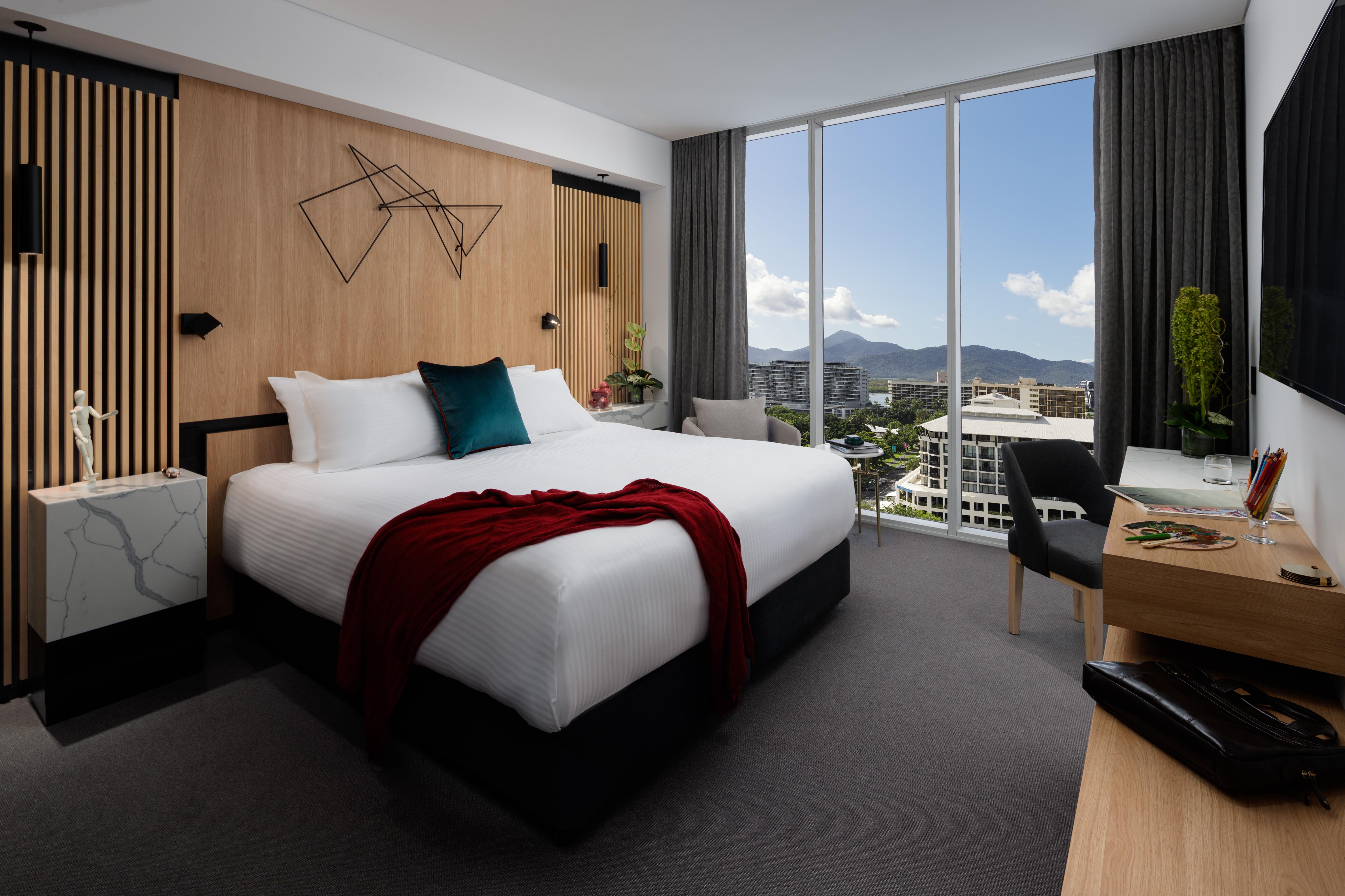 Crystalbrook Bailey Cairns Exterior foto A room at the Hotel