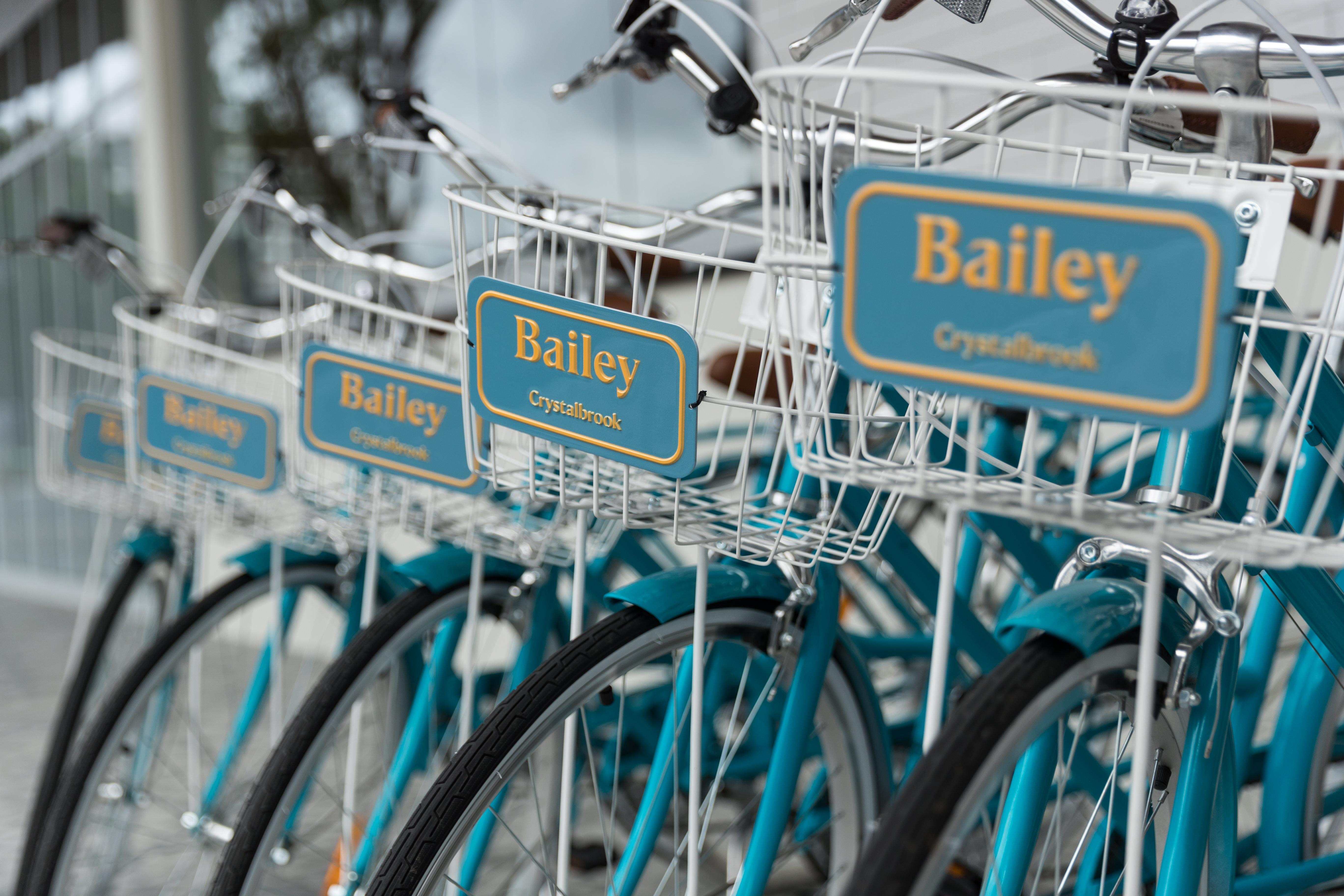 Crystalbrook Bailey Cairns Exterior foto Bicycles at the station