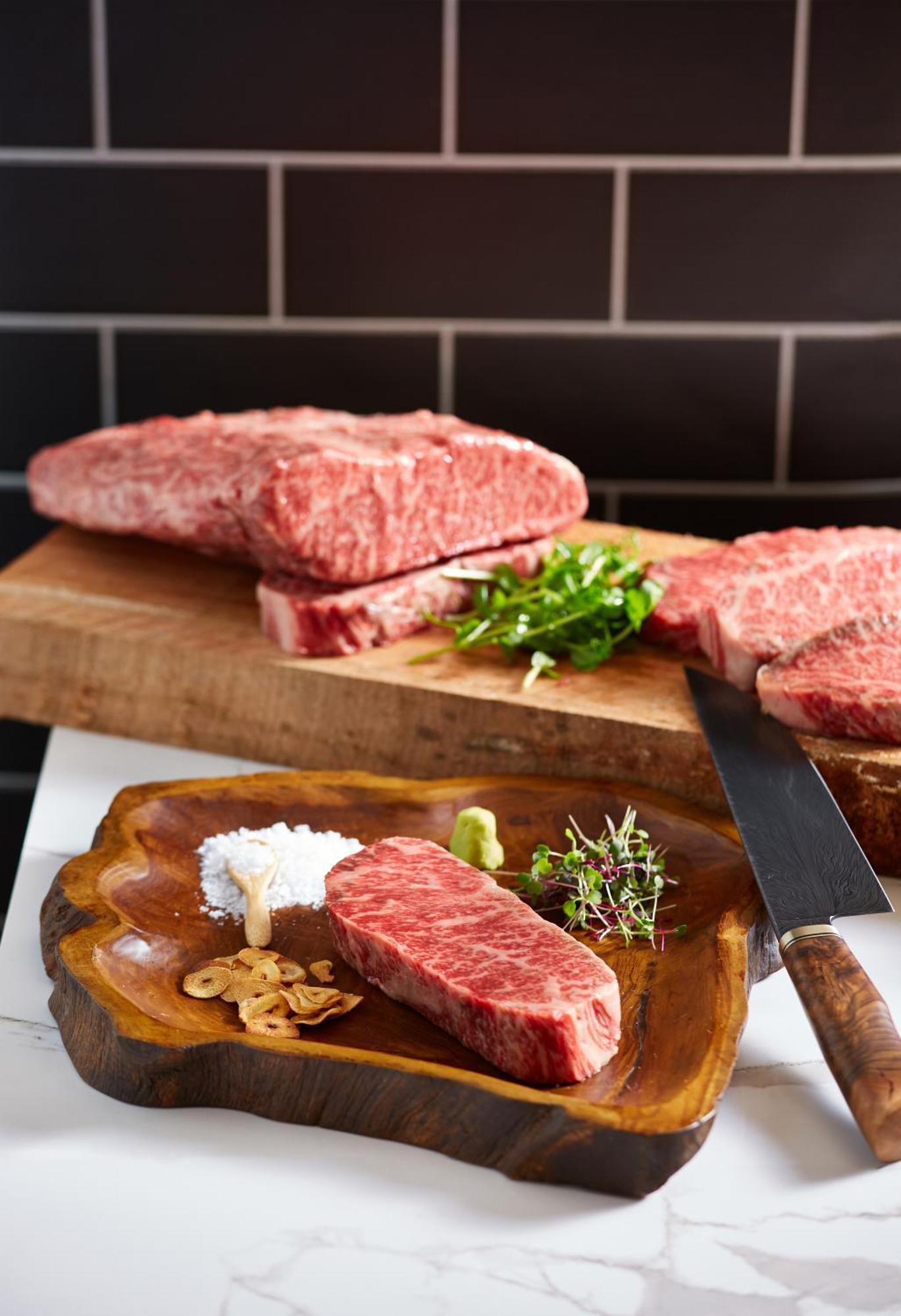 Crystalbrook Bailey Cairns Exterior foto Australian Wagyu